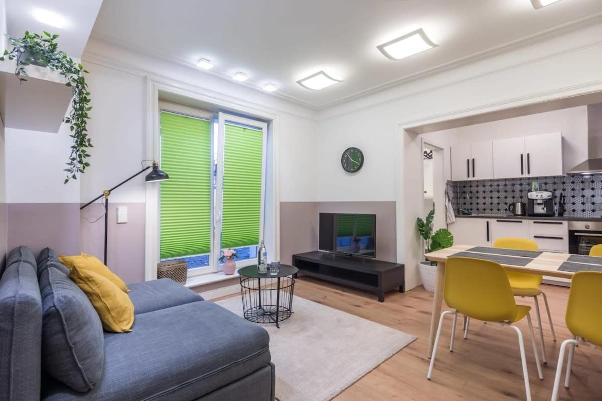 Charming In Prime Location Hamborg